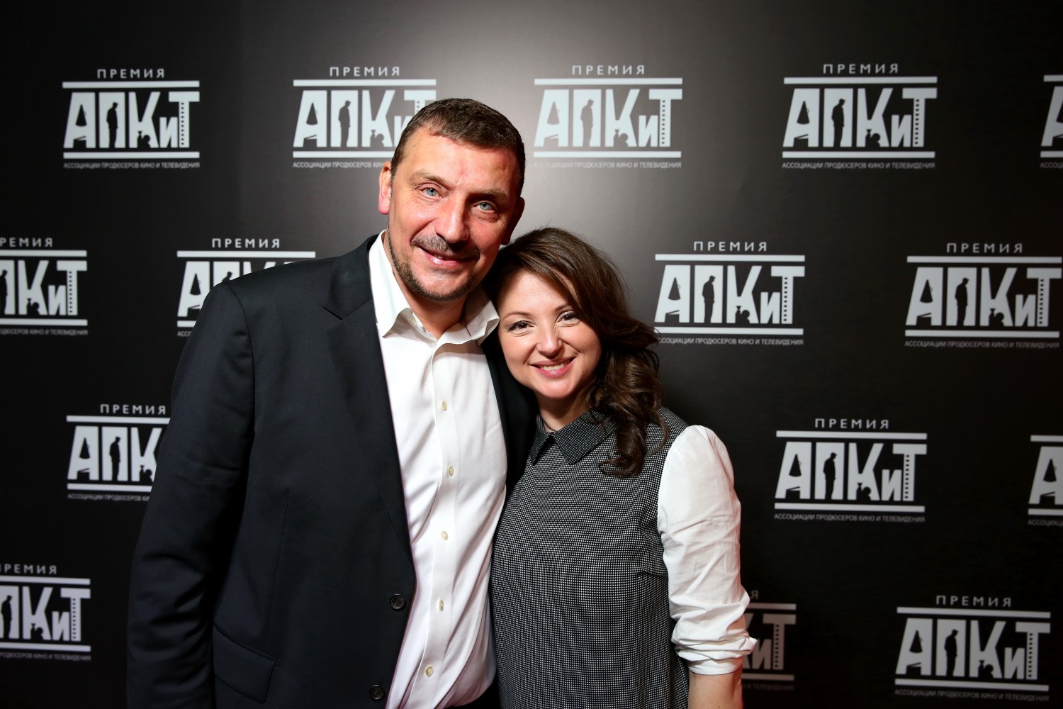 Продюсер Влад Ряшин и актриса Анна Банщикова. Анна, кстати, впервые вышла в свет после рождения ребенка.