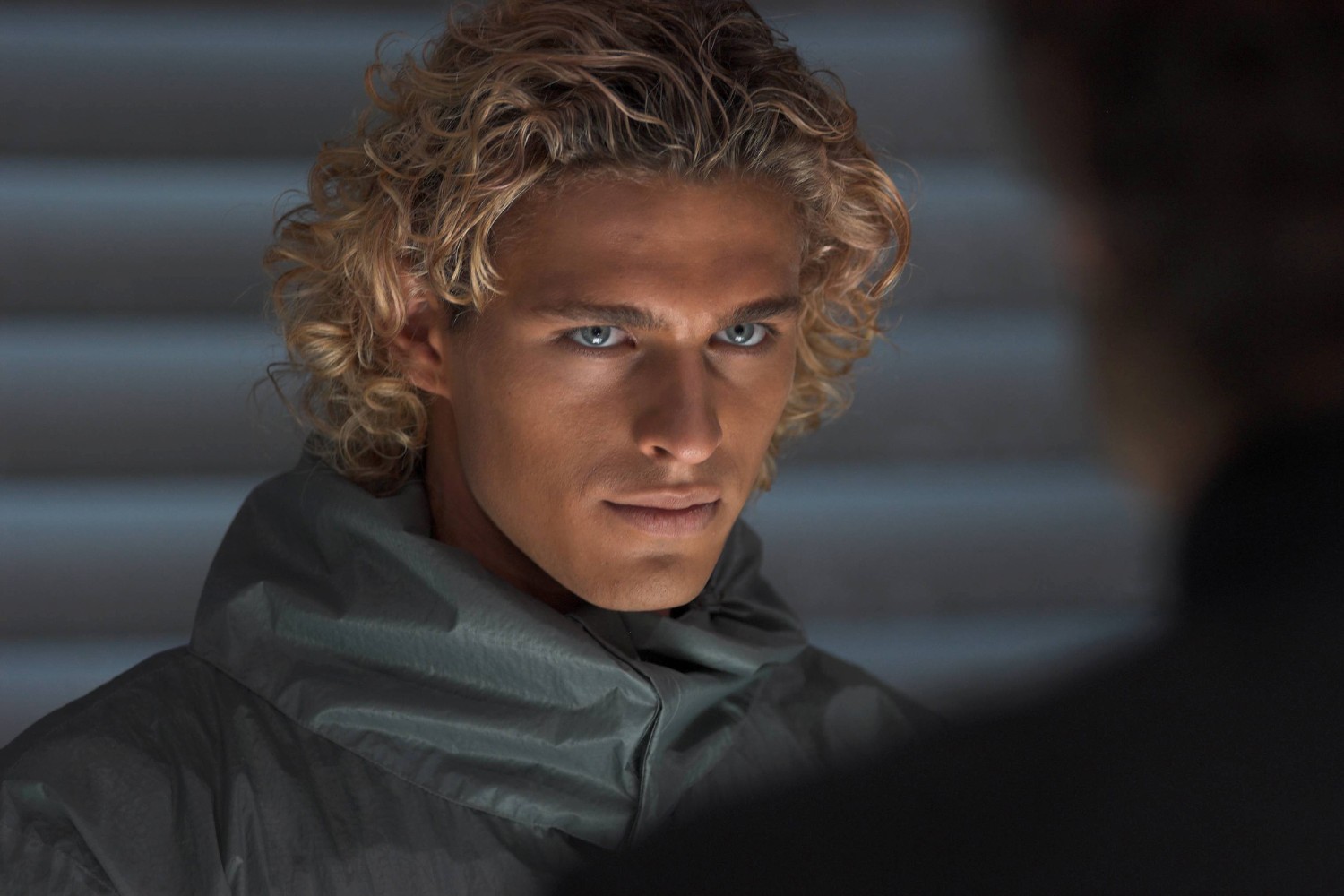 Таким Василий Степанов полюбился миллионам девушек. Роль Максима Каммерера в кинематографической дилогии "Обитаемый остров" сделала актера суперзвездой.