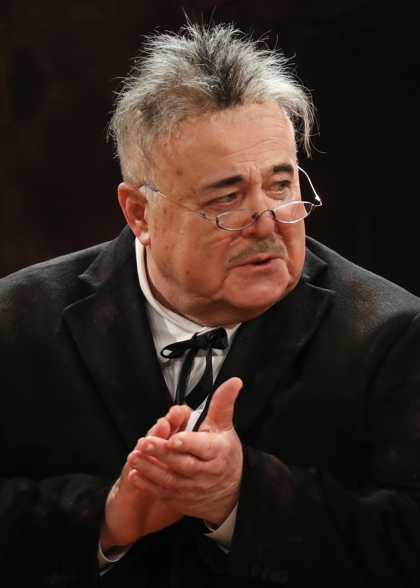 Юбиляр Александр Калягин отметил круглую дату с необычной прической.