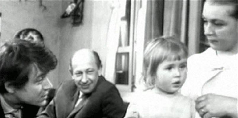 Киноальманах "Странные люди" 1969 года. Мария Шукшина играет Машеньку.