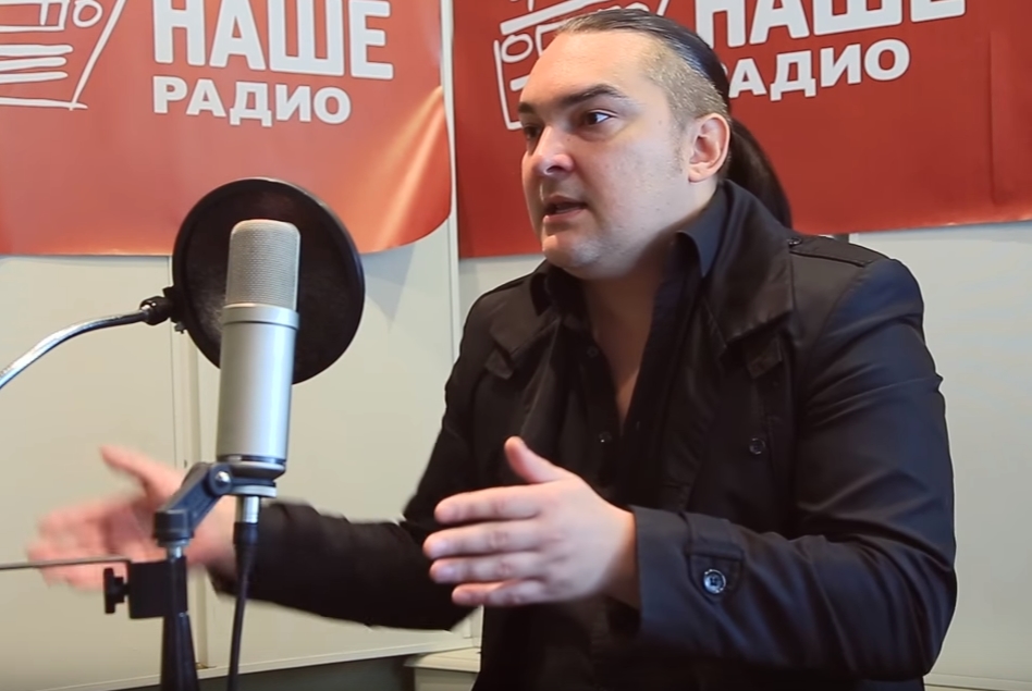 Брат Алексея Горшенева ("Кукрыниксы"), рассказывал, что "отношения Леши с наркотиками - не бытовая история, мол, в семье не без урода, просто брала свое мятущаяся душа". Алексею был 41 год.