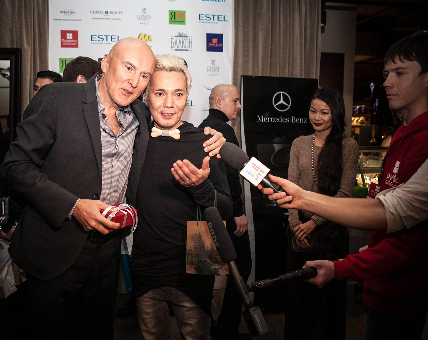 Яковлев со своим бывшим продюсером Игорем Матвиенко.