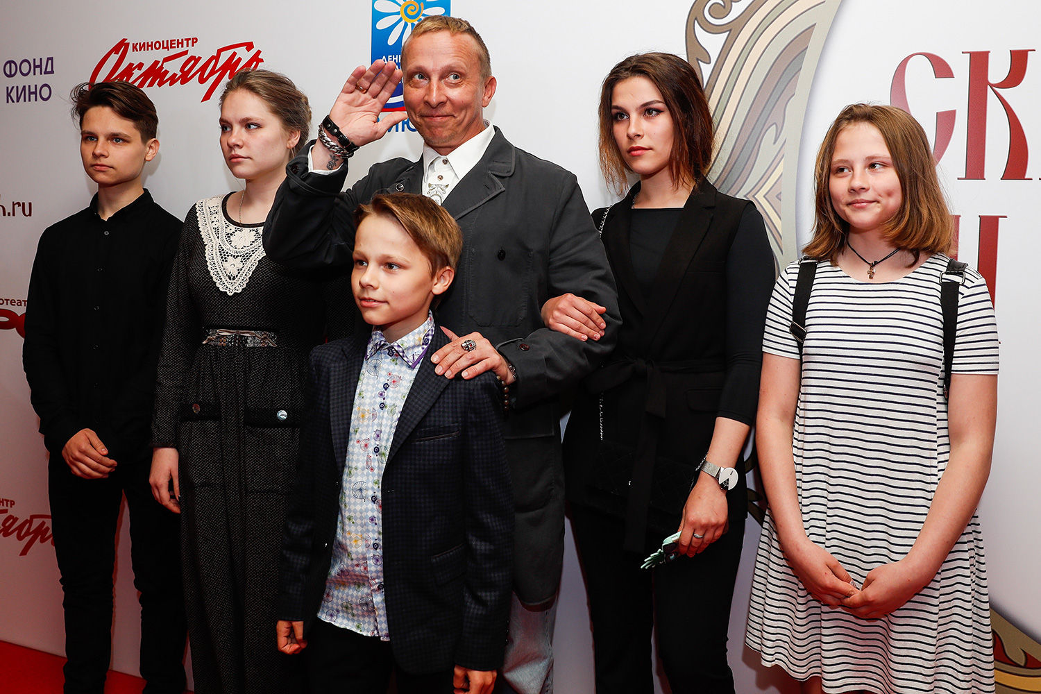 Актер Иван Охлобыстин с детьми.