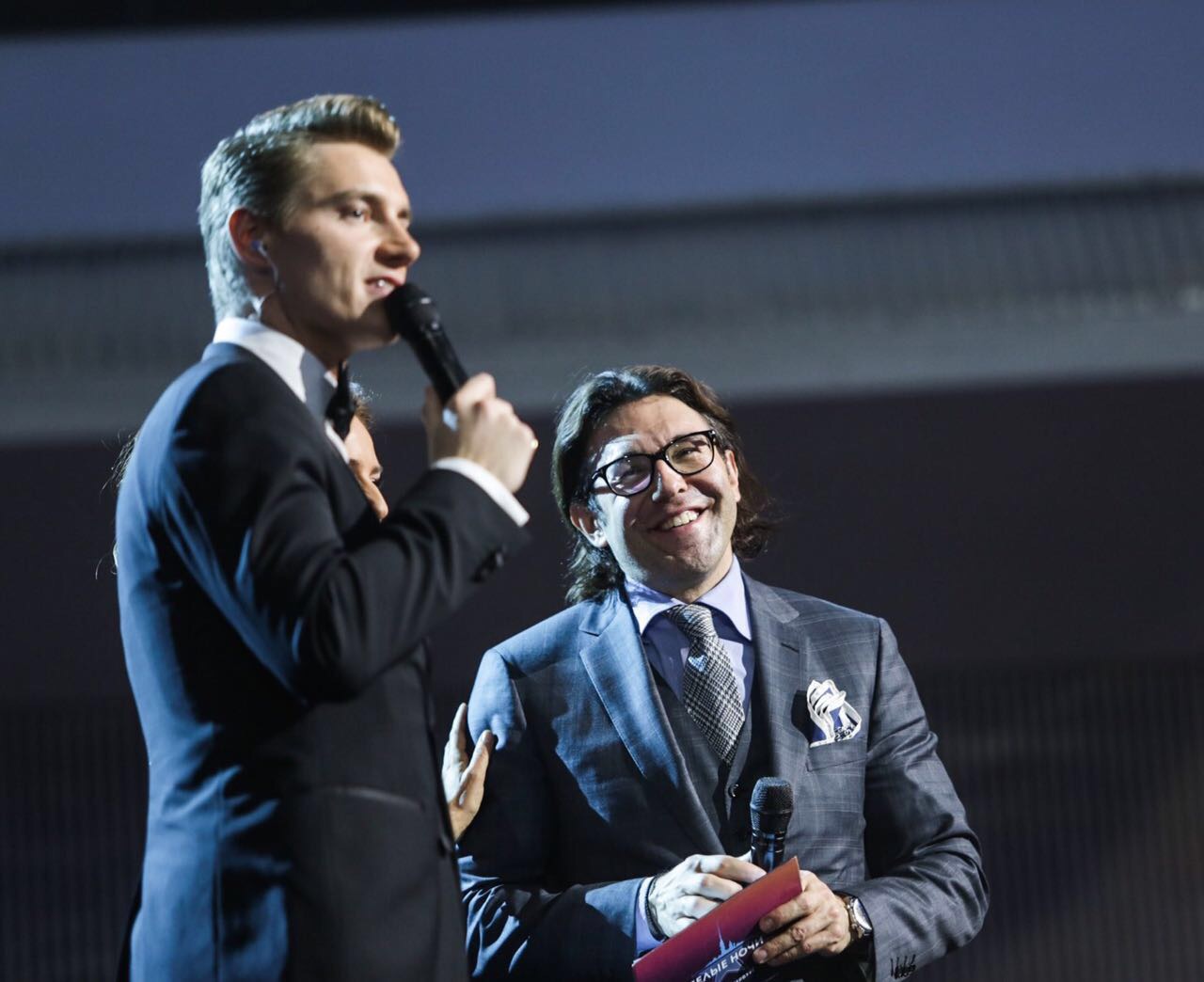 Ведущий фестиваля во время конферанса порадовал своими шутками Андрея Малахова.