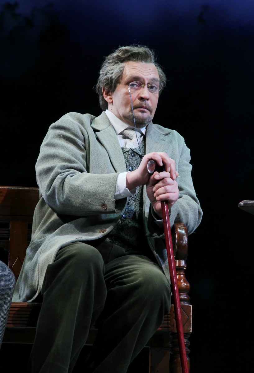 Для роли Александр может радикально измениться.