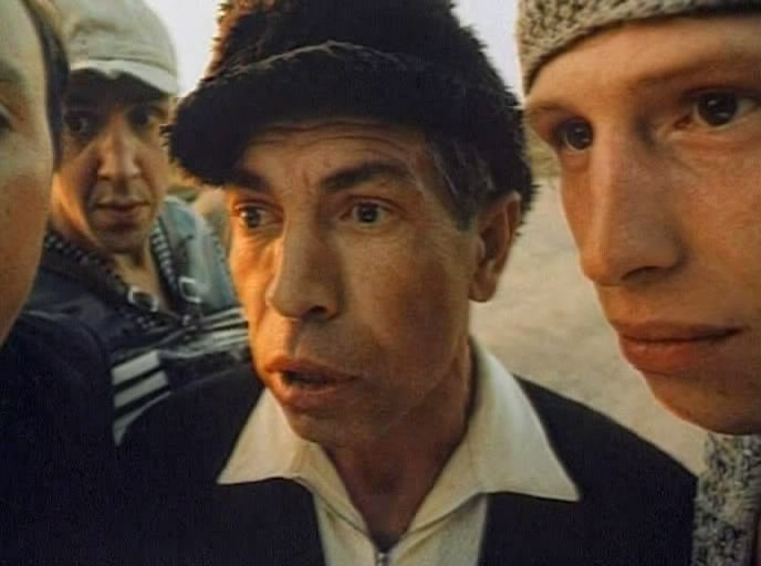 Зрителям фильма "Облако-рай" артист предстал в образе Филомеева.