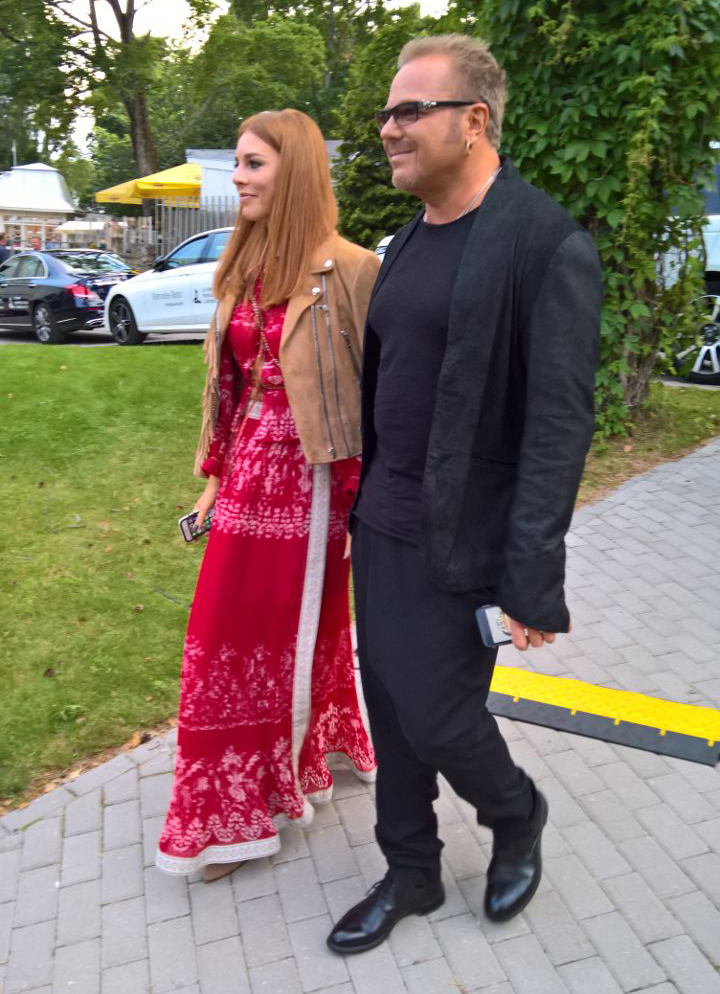 Владимир Пресняков и Наталья Подольская приехали с Латвию с сыном.