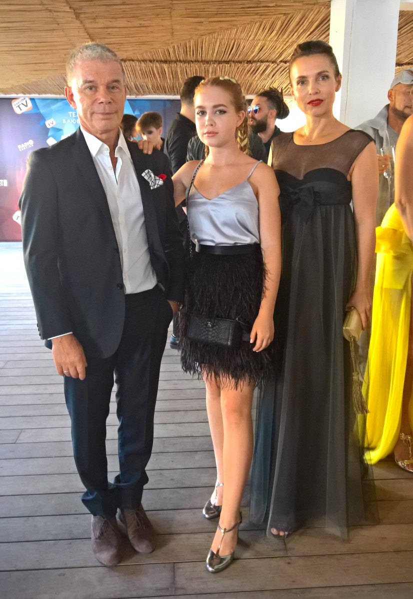 Семья Олега Газманова проводит вреемя в Баку интересно.