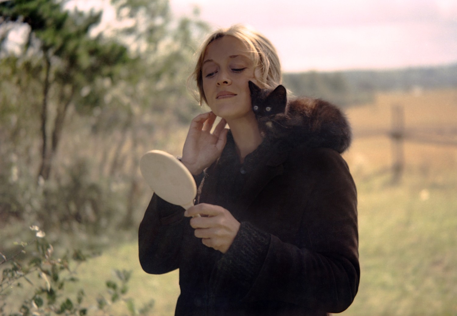 Маргарита Терехова считает свою работу в фильме "Зеркало" лучшей за всю карьеру.