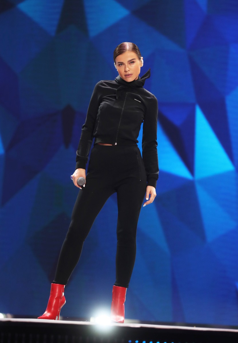 Певица Лена Темникова.