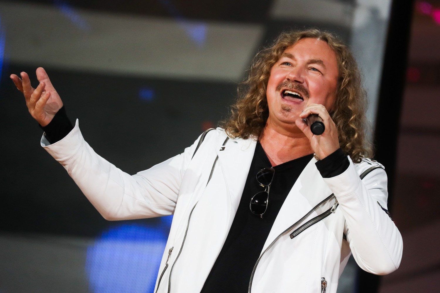 Певец, композитор и поэт Игорь Николаев.