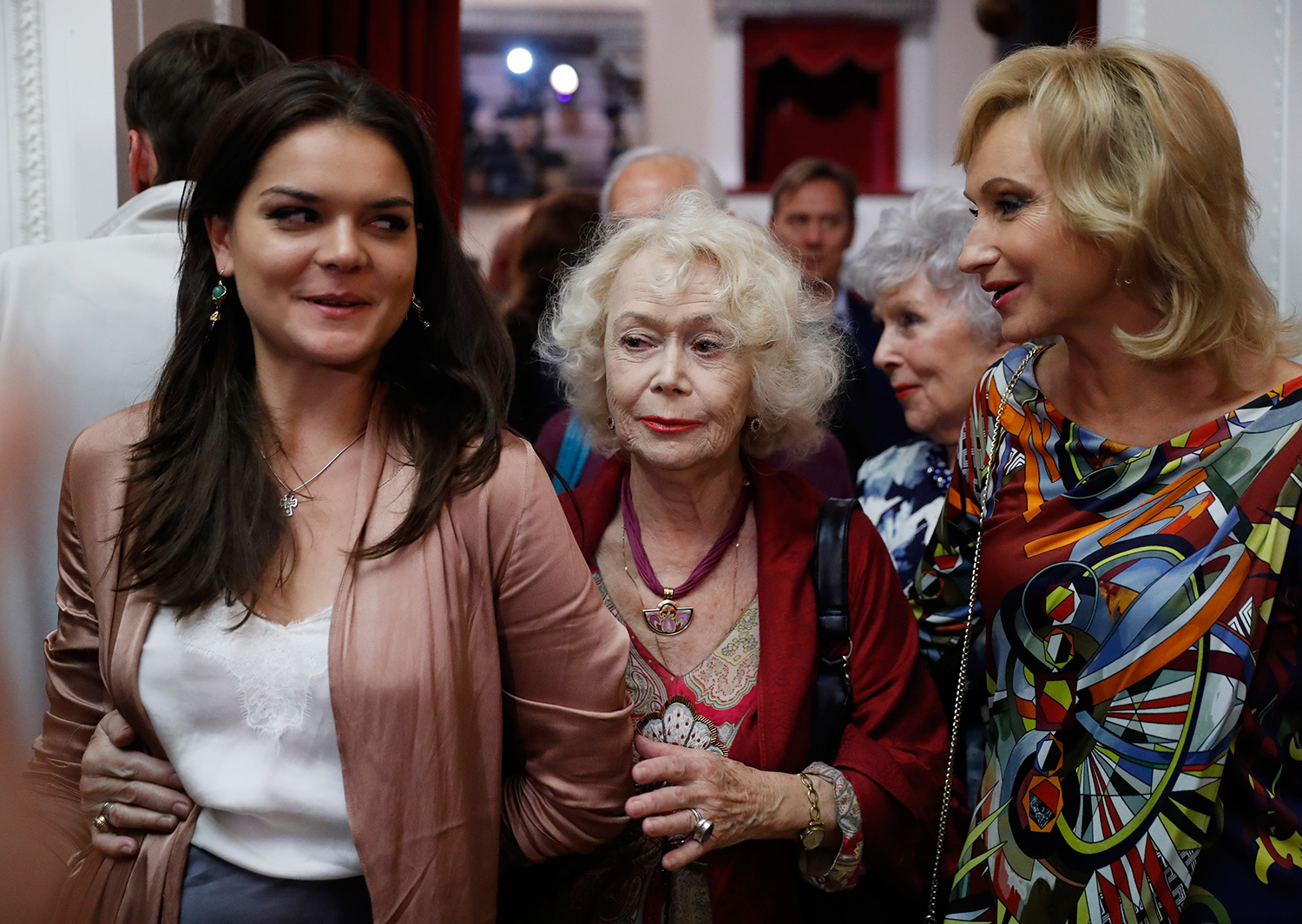 Актрисы Полина Лазарева, Светлана Немоляева и Ольга Прокофьева.