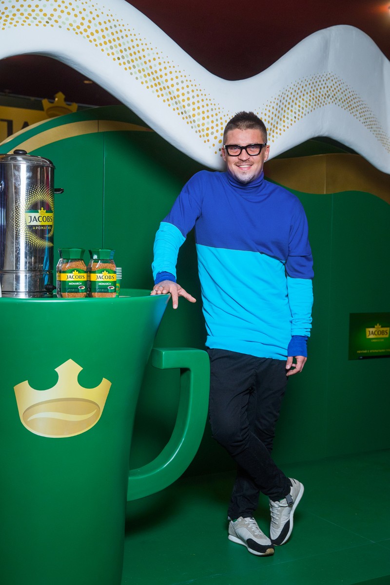 Певец Антон Беляев.