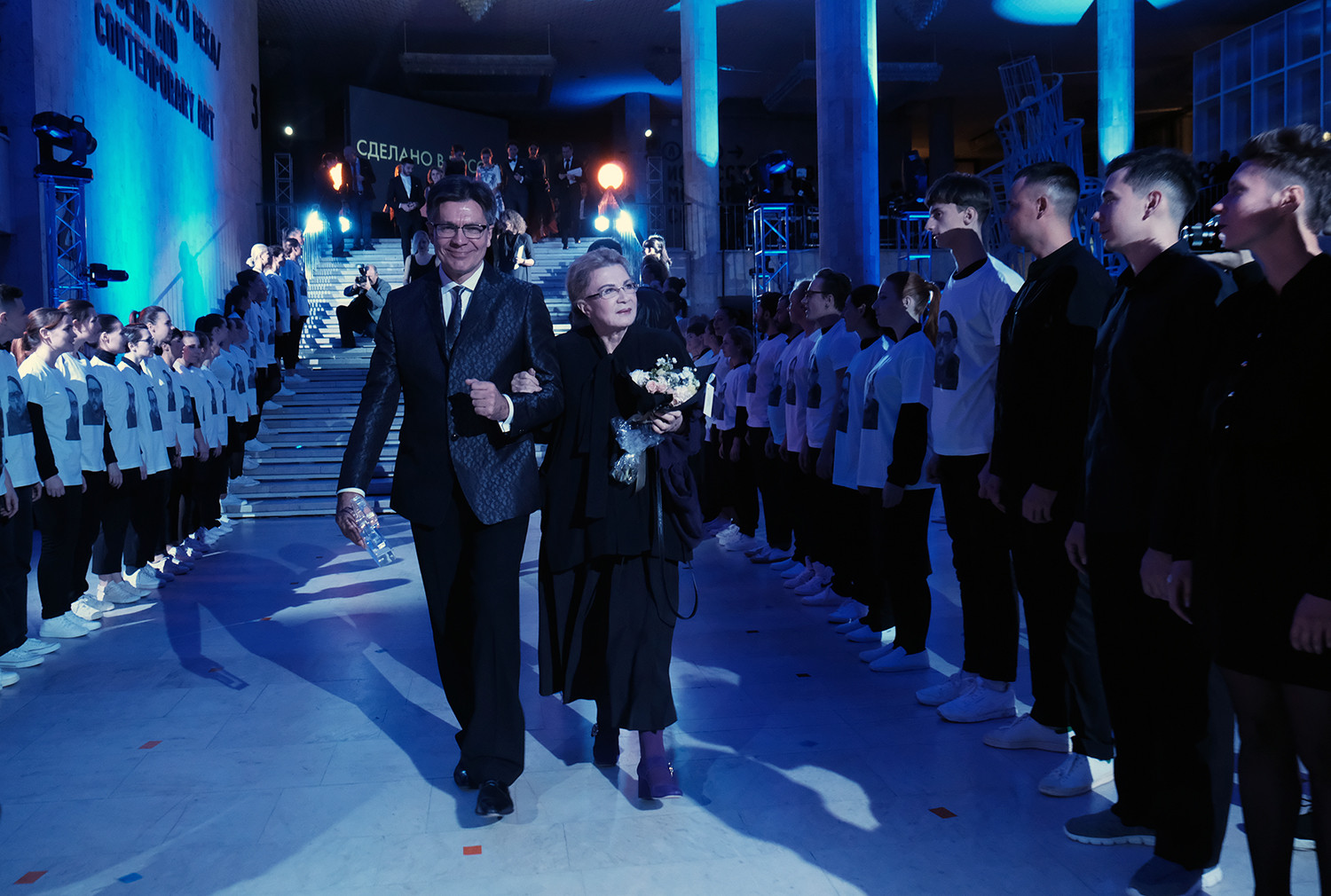 Алла Демидова всегда прекрасна.