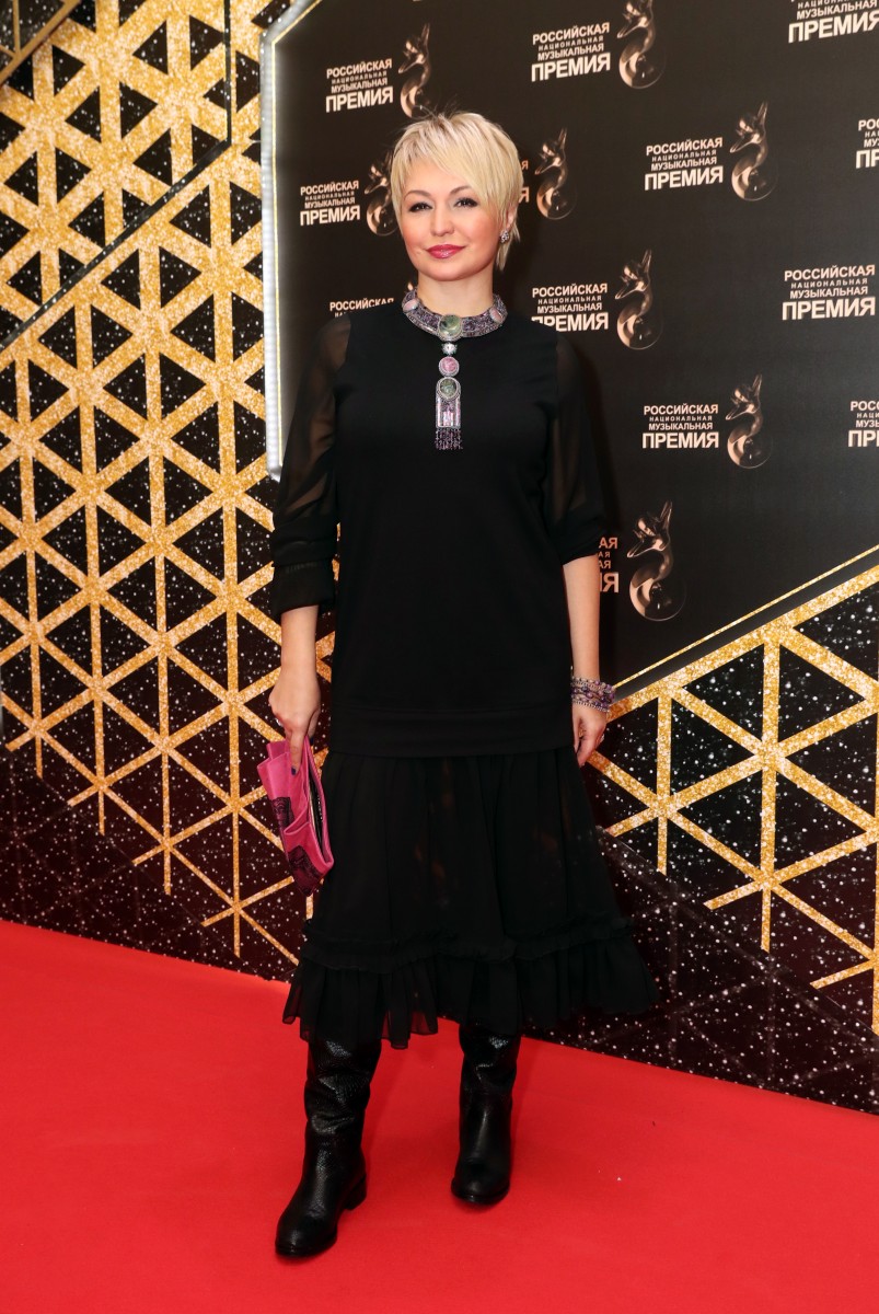 Певица Катя Лель.