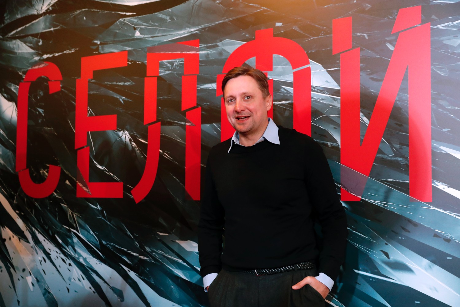 Актер Артем Михалков.