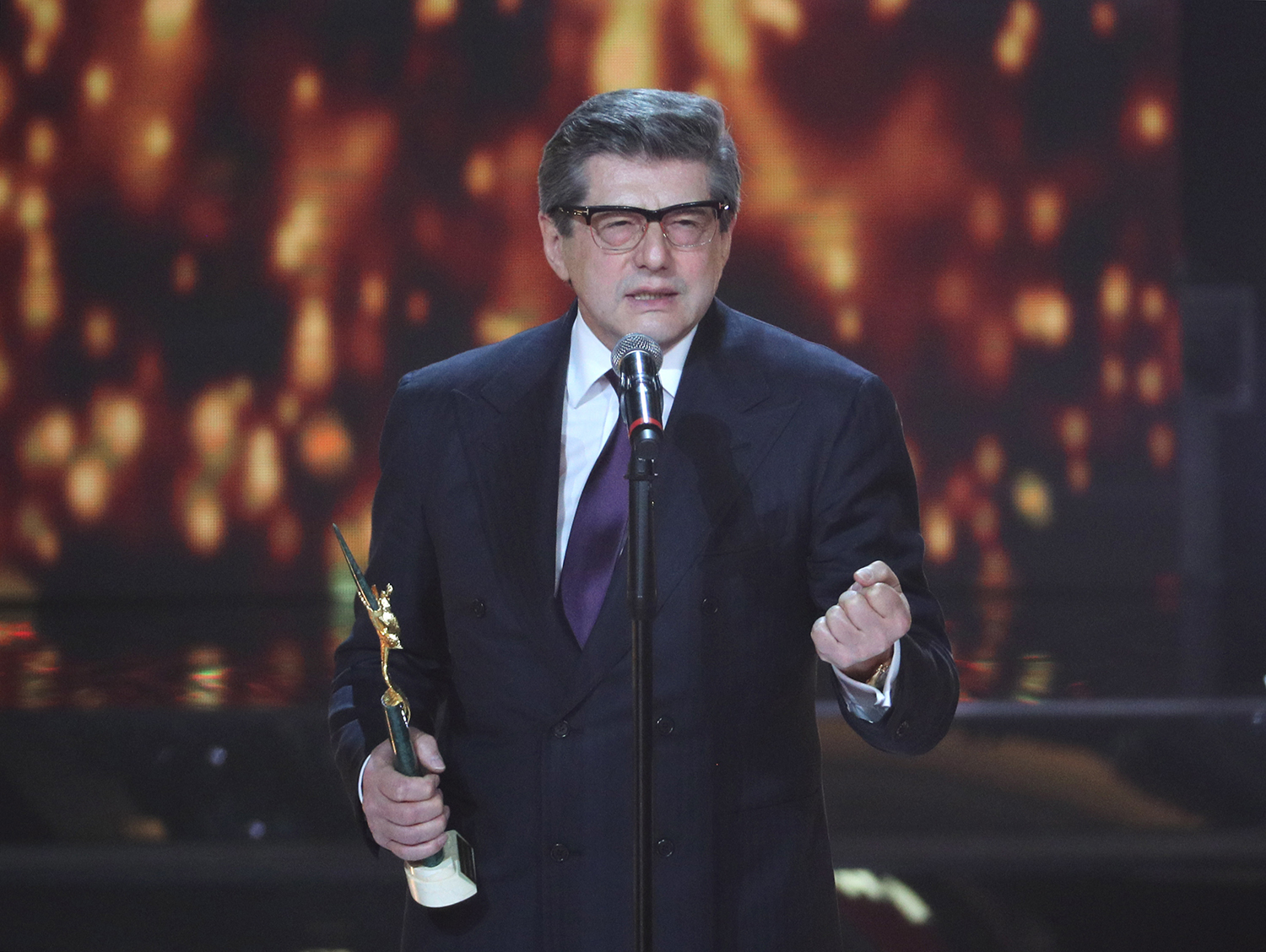 Сценарист Александр Звягинцев получил специальный приз Национальной академии кинематографических искусств и наук за серию фильмов (шесть картин), посвященных Нюрнбергскому процессу.