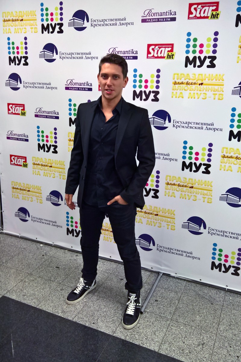 Юркисс - один из молодых, но интересных певцов.