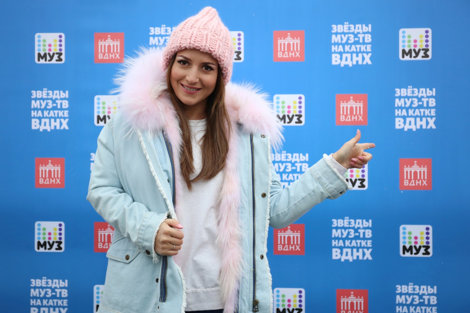 Певица Жасмин.