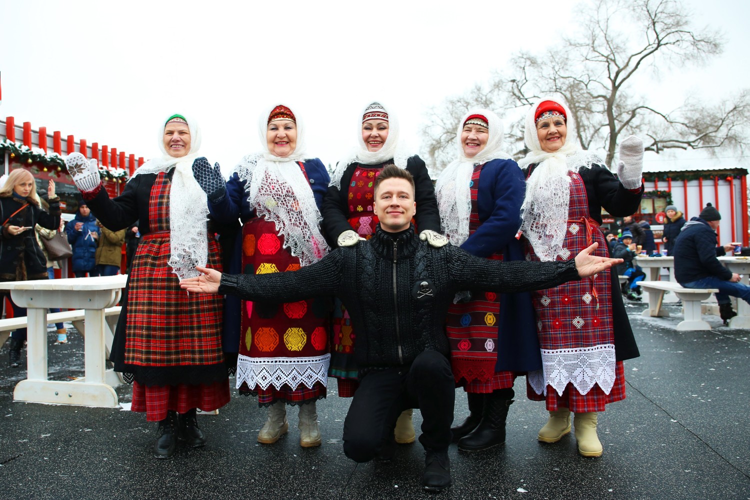 Бурановские бабушки и Дмитрий Нестеров.