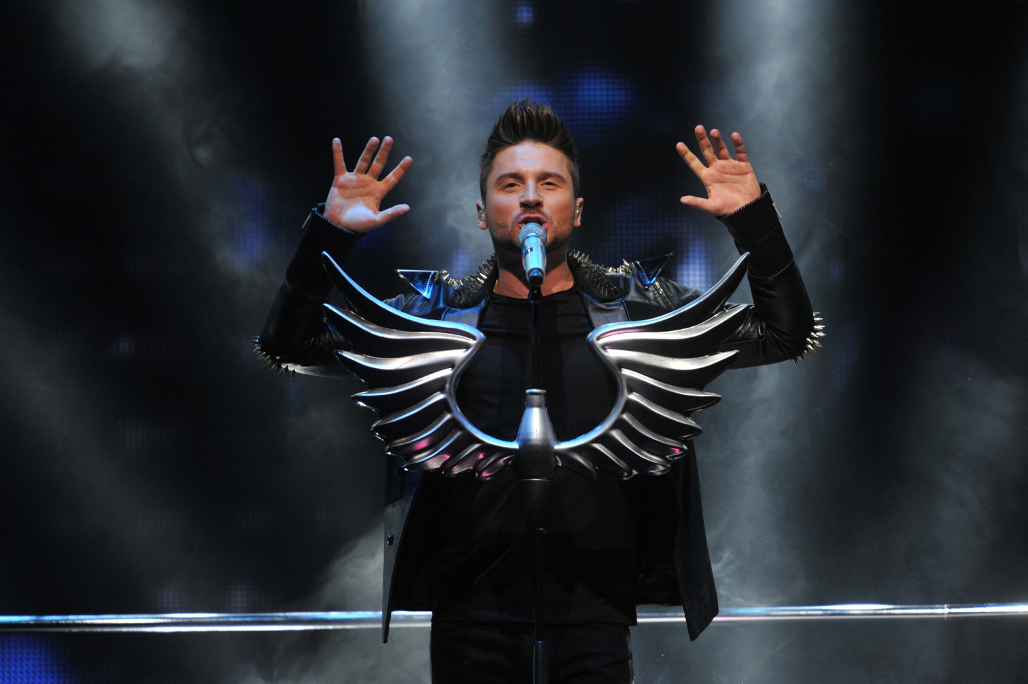 Сергей Лазарев