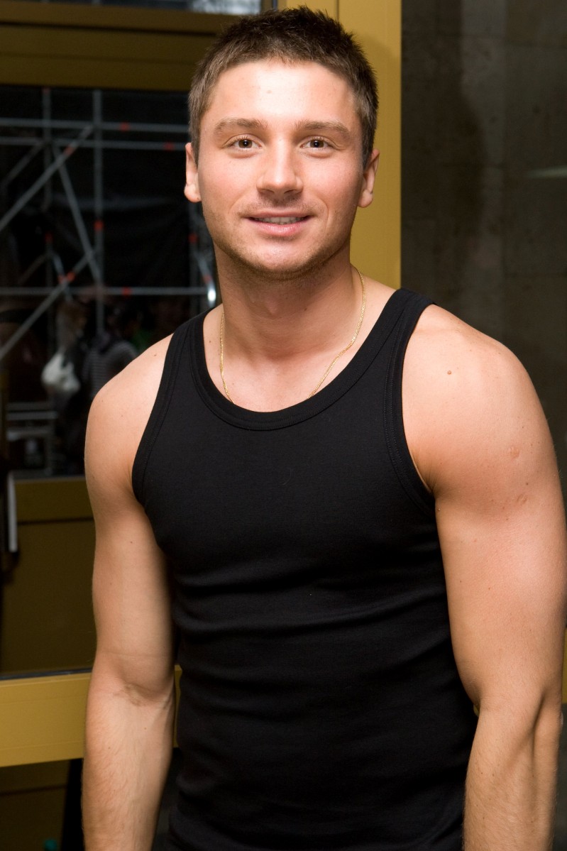 Сергей Лазарев