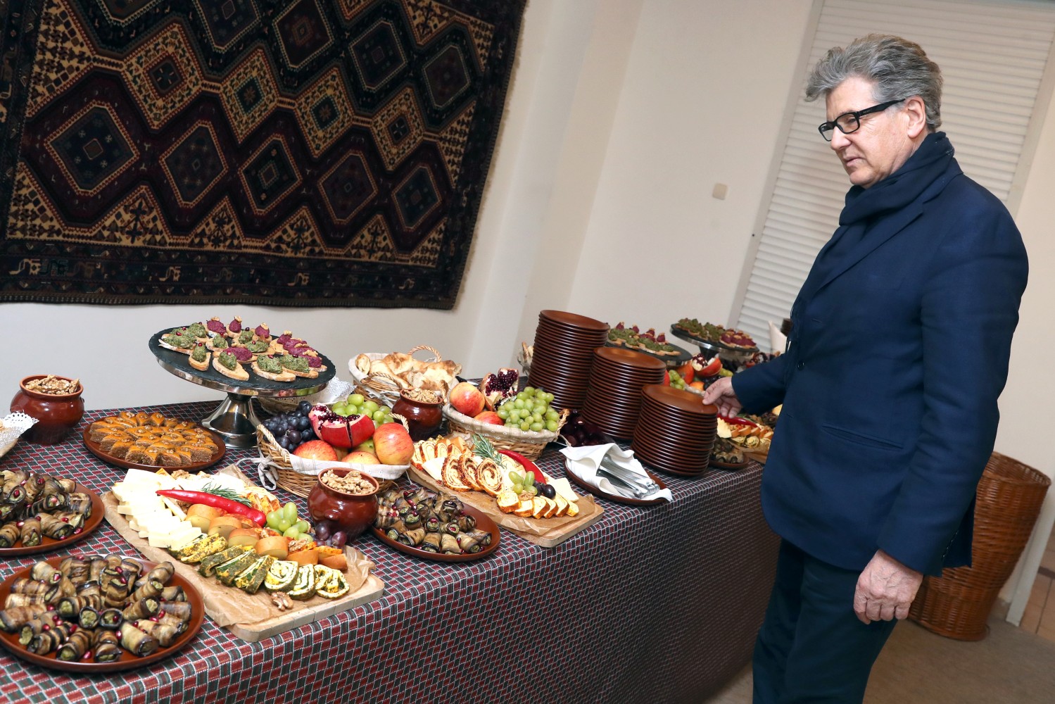 Актер Игорь Костолевский.