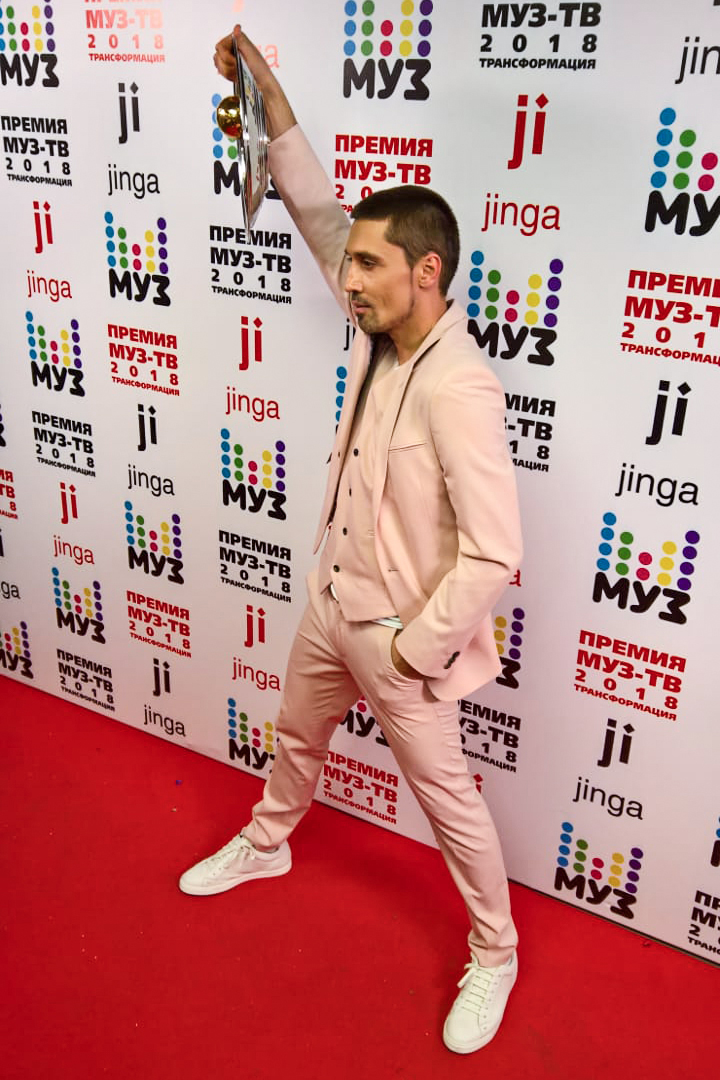 Певец Дмитрий Билан.