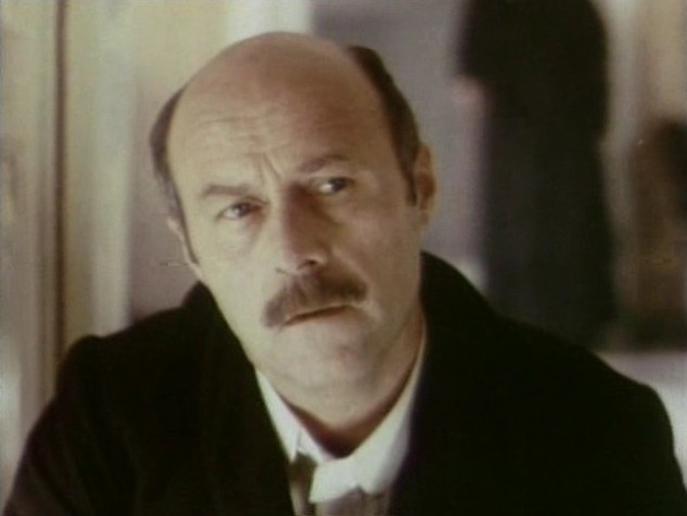 "Среди серых камней"