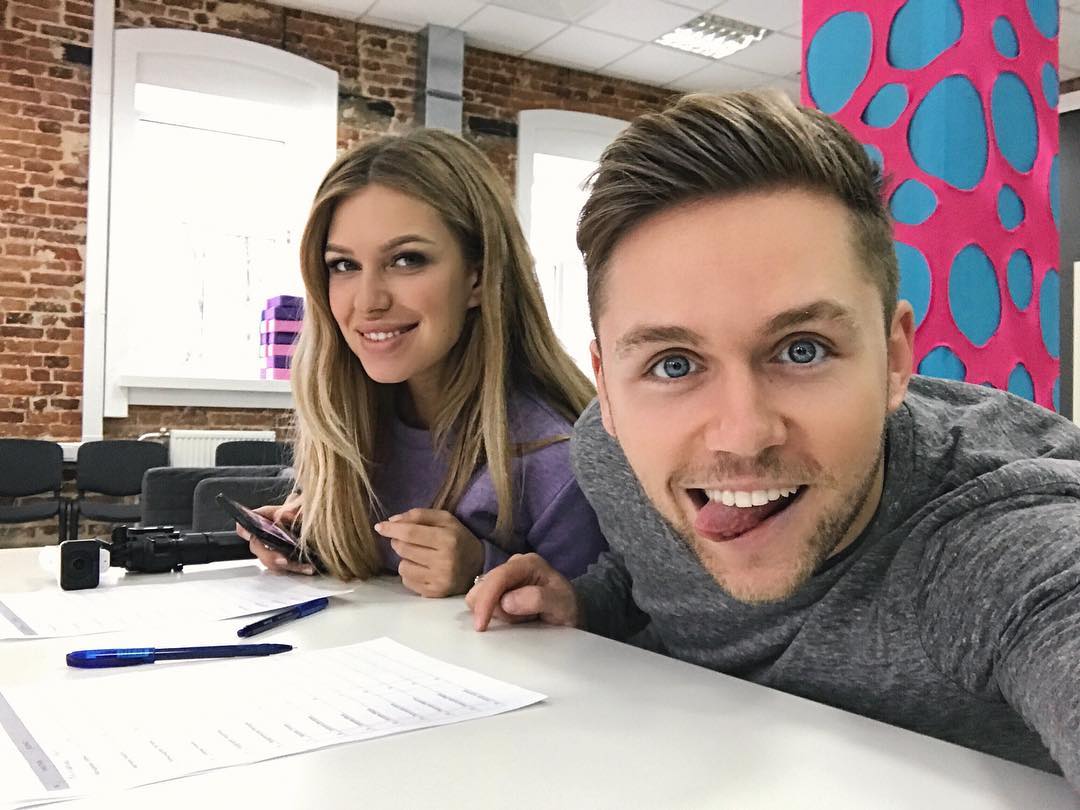 Соколовский сделал Дакоте предложение во время отдыха на Бали.