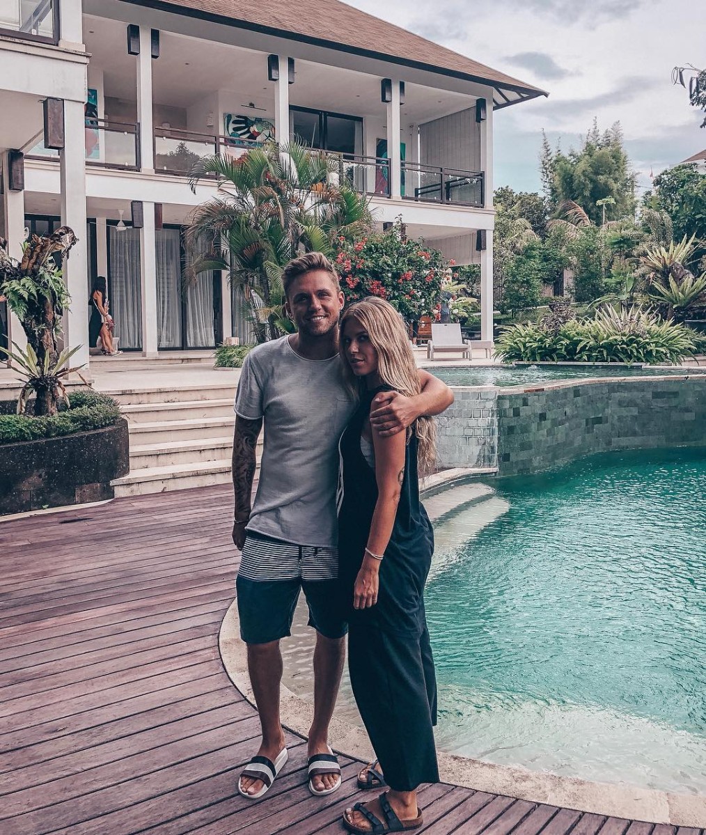 Торжество в честь свадьбы оказалось очень пышным.