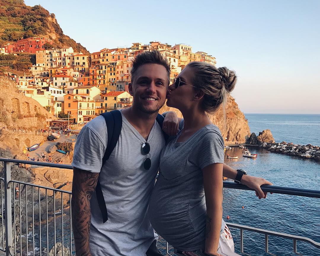 Девочку решили назвать Мия.