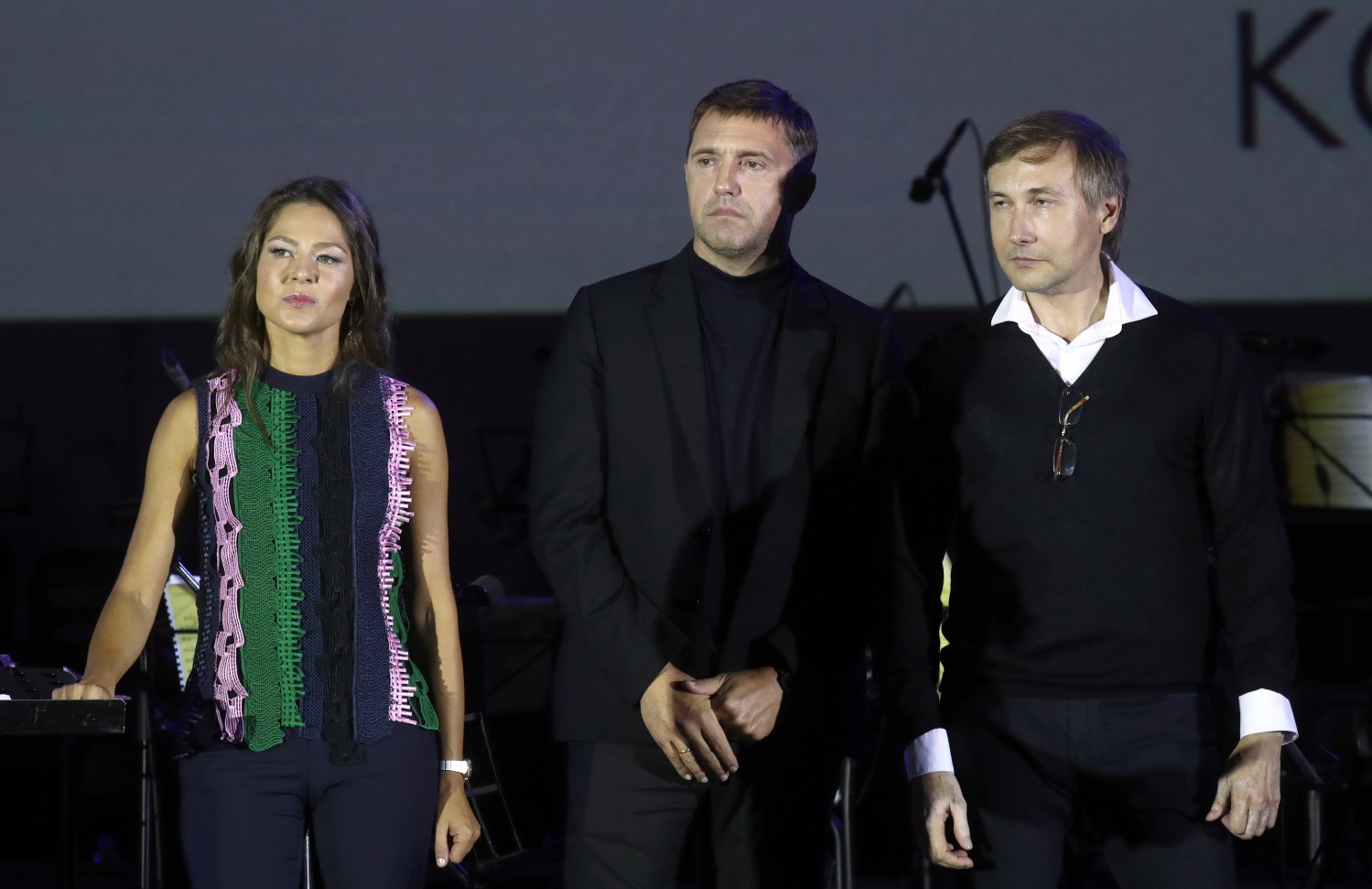 Актеры Елена Лядова, Владимир Вдовиченков и член жюри режиссер и сценарист Николай Лебедев (слева направо).