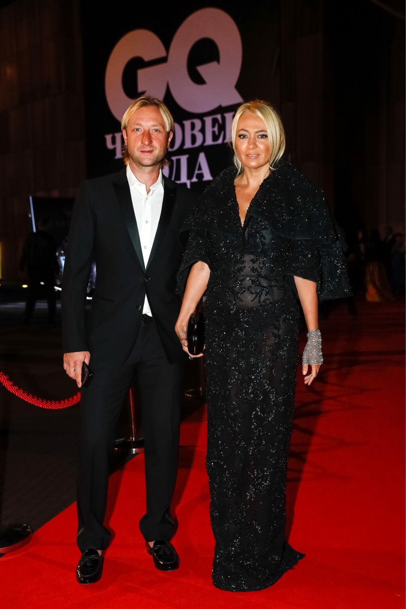Фигурист Евгений Плющенко и продюсер Яна Рудковская.