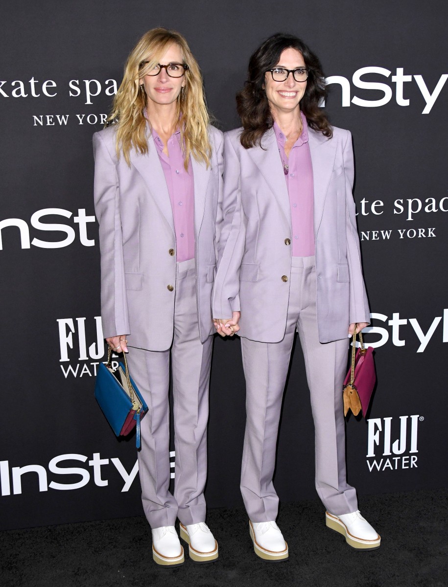 Актриса Джулия Робертс и дизайнер Элизабет Стюарт.