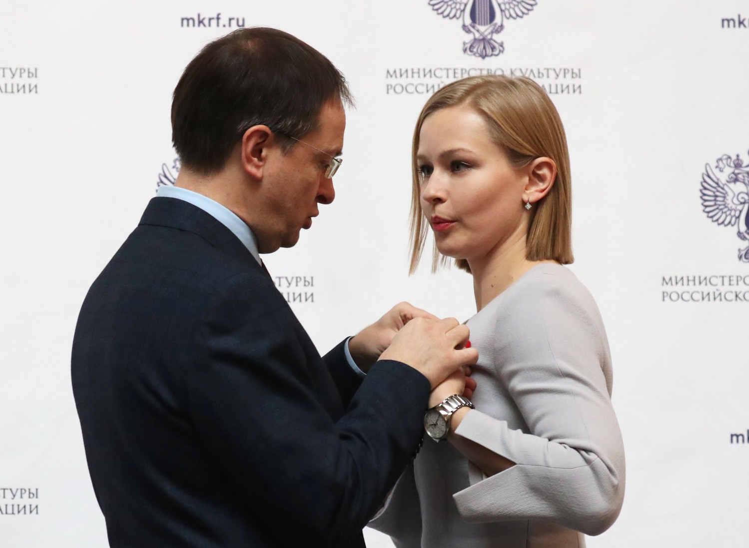 Министр культуры Владимир мединский и актриса Юлия Пересильд.
