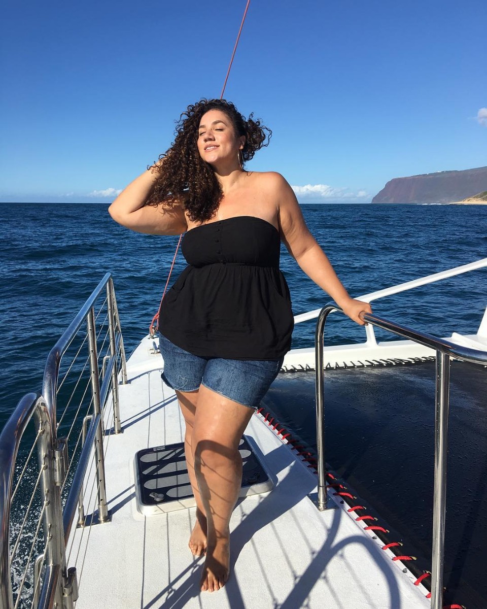 Многие пользователи уверены, что женщин связывают кровные узы, однако это не так