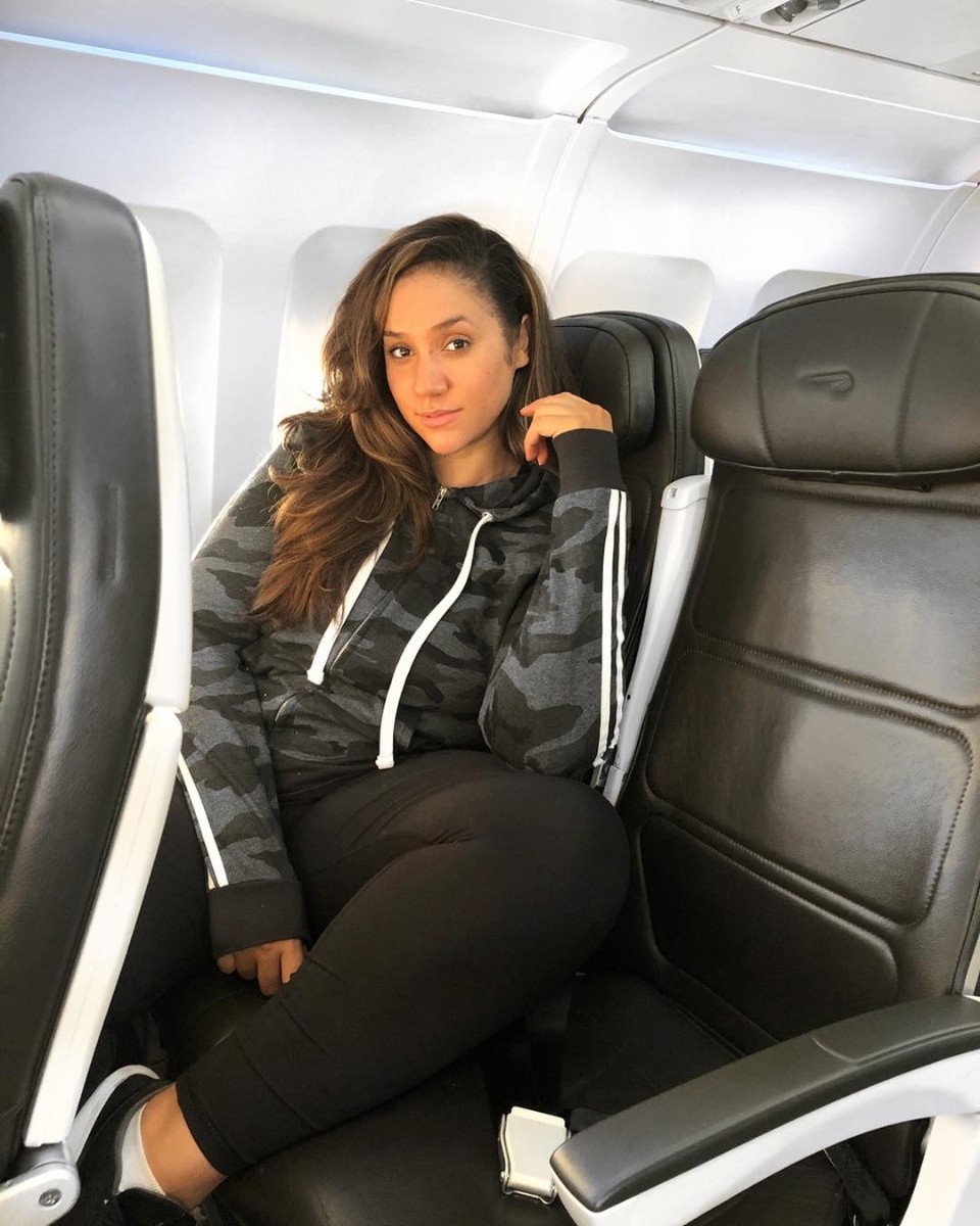 Манекенщица изучила детские фотографии Меган Маркл и отметила, что даже в детстве они были очень похожи