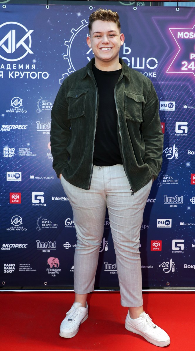 Певец Майкл Райс.