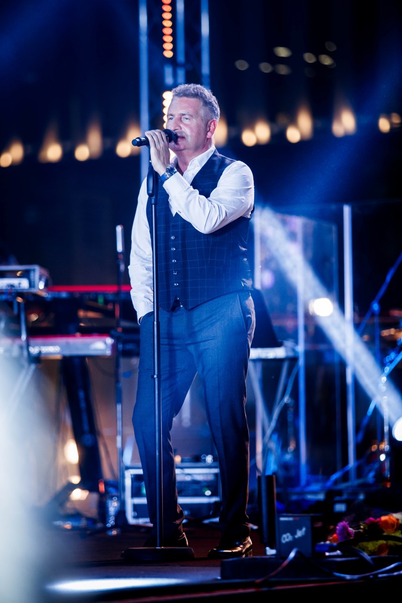 Леонид Агутин.