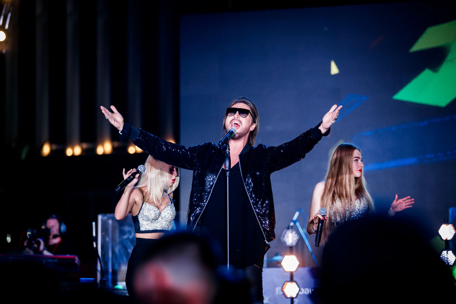 Александр Панайотов сменил имидж.