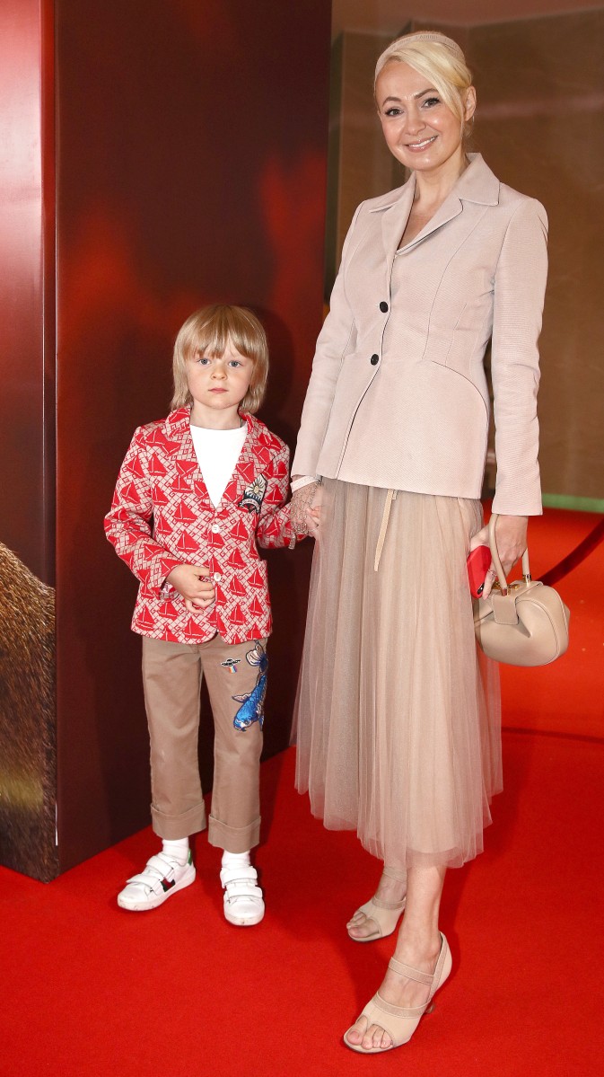 Продюсер Яна Рудковская с сыном Александром.