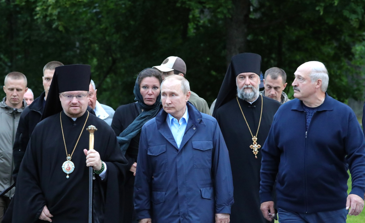 Главы государств отправились на концерт хора Валаамского монастыря