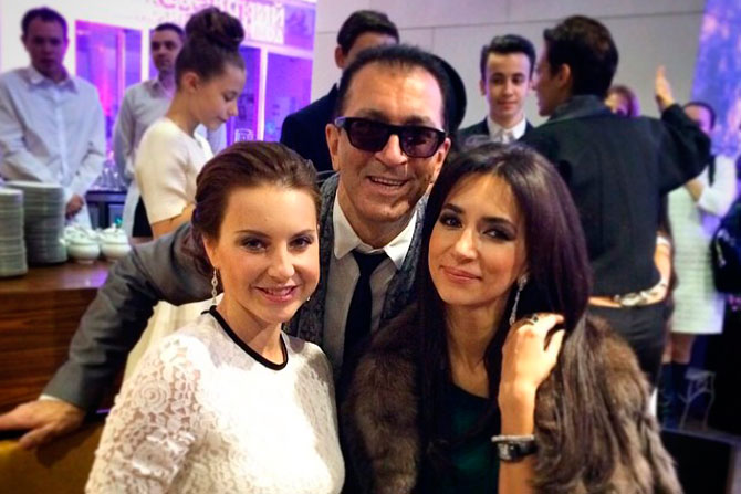 Давним друзьям Ирине Слуцкой, Александру Буйнову и Заре было о чем поговорить