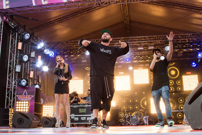 Джиган зажег поклонников, призвав их вести здоровый образ и, если нужно, похудеть и подкачаться