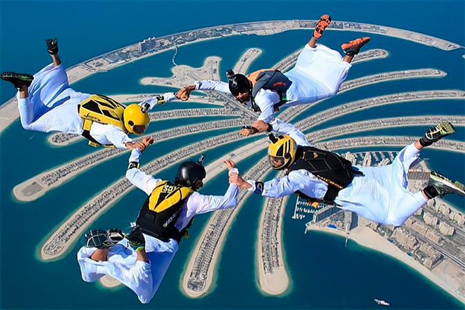 Если хотите поймать миллионера на крючок, отправляйтесьв теплые края - там их целые косяки