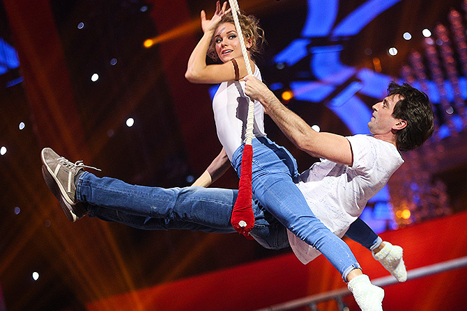 Актриса Кристина Асмус и акробат Юрий Тюкин