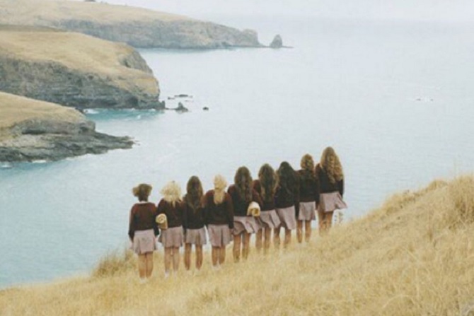 К поздравлениям присоединилась и Елена Ваенга