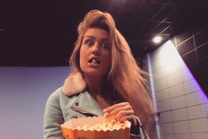 21-летняя Василиса участвовала в "Факторе А" и в "Новой волне"