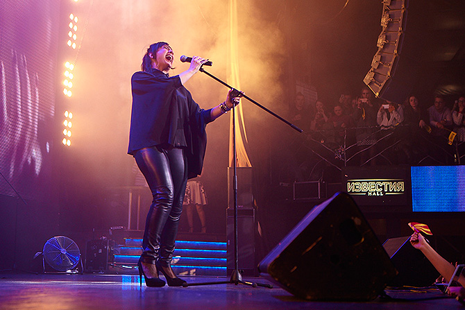 Певица Калиопи